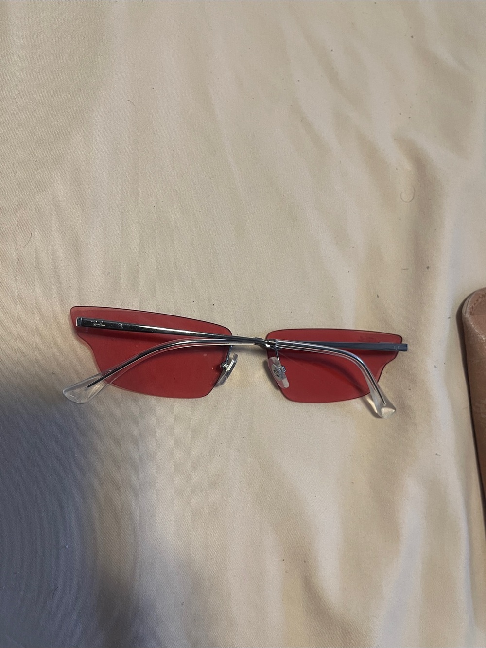 Ray-Ban Slim Cat-Eye Sunglasses in Red with Pink Case - Picture 3 of 6